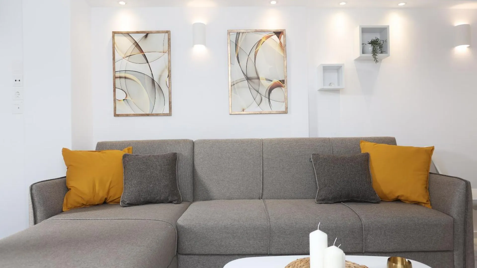 Milou 40 Downtown Apartment Thessaloniki