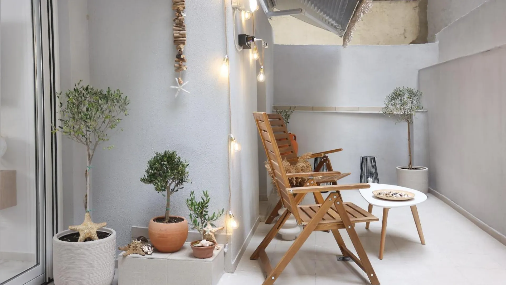 Milou 40 Downtown Apartment Thessaloniki
